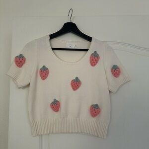 Luna Ivy Cream Sweater